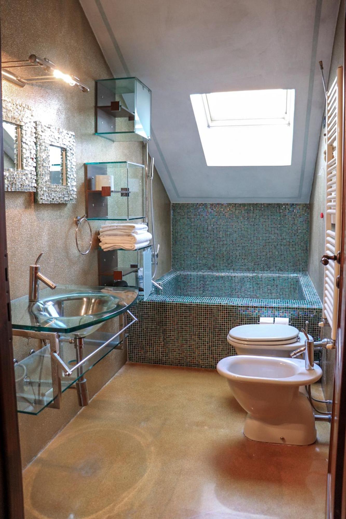 La Corte Di Brusuglio Apartments คอร์มาโน ภายนอก รูปภาพ